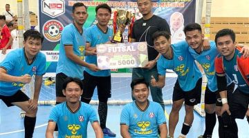 Pasukan Buragas United dari Kapit muncul juara Kejohanan Futsal Piala ADUN Machan 2023 di Kanowit.