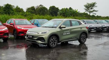 BYD ATTO 3 menyediakan lima pilihan warna kepada pelanggan. - Gambar Chimon Upon