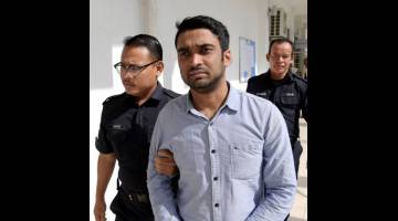 BERSALAH: Md Anoy didenda RM1,500 oleh Mahkamah Majistret semalam selepas mengaku bersalah menceroboh kawasan pintu perlepasan di Lapangan Terbang Antarabangsa Kuala Lumpur 2 (klia2) minggu lalu. — Gambar Bernama
